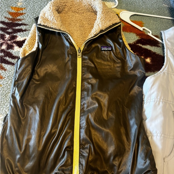 Patagonia vest bundle s/xs both reversible - Picture 6 of 7